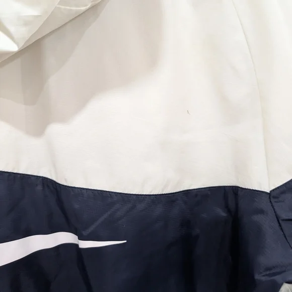 Nike Men's Multicolor Windbreaker Jacket - Picture 8 of 8